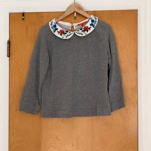 Modcloth embroidered cropped sweatshirt
